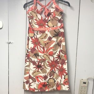 Patagonia halter dress with shelf bra